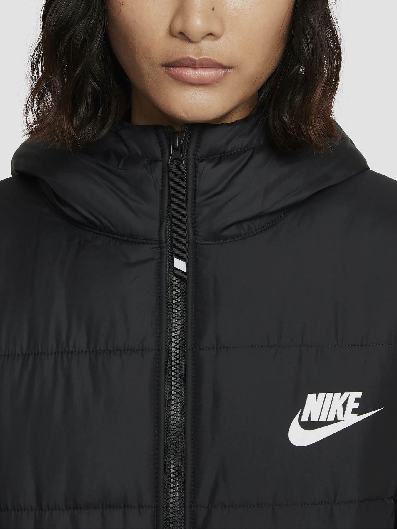 Куртки и дубленки NIKE Sportswear Therma-Fit Repel модель DJ6999-010 Куртки и дубленки NIKE Sportswear Therma-Fit Repel модель DJ6999-010 Фото