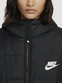 Куртки и дубленки NIKE Sportswear Therma-Fit Repel модель DJ6999-010 Фото