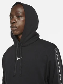 Худі та світшоти NIKE Sportswear модель DM4676-010 Фото