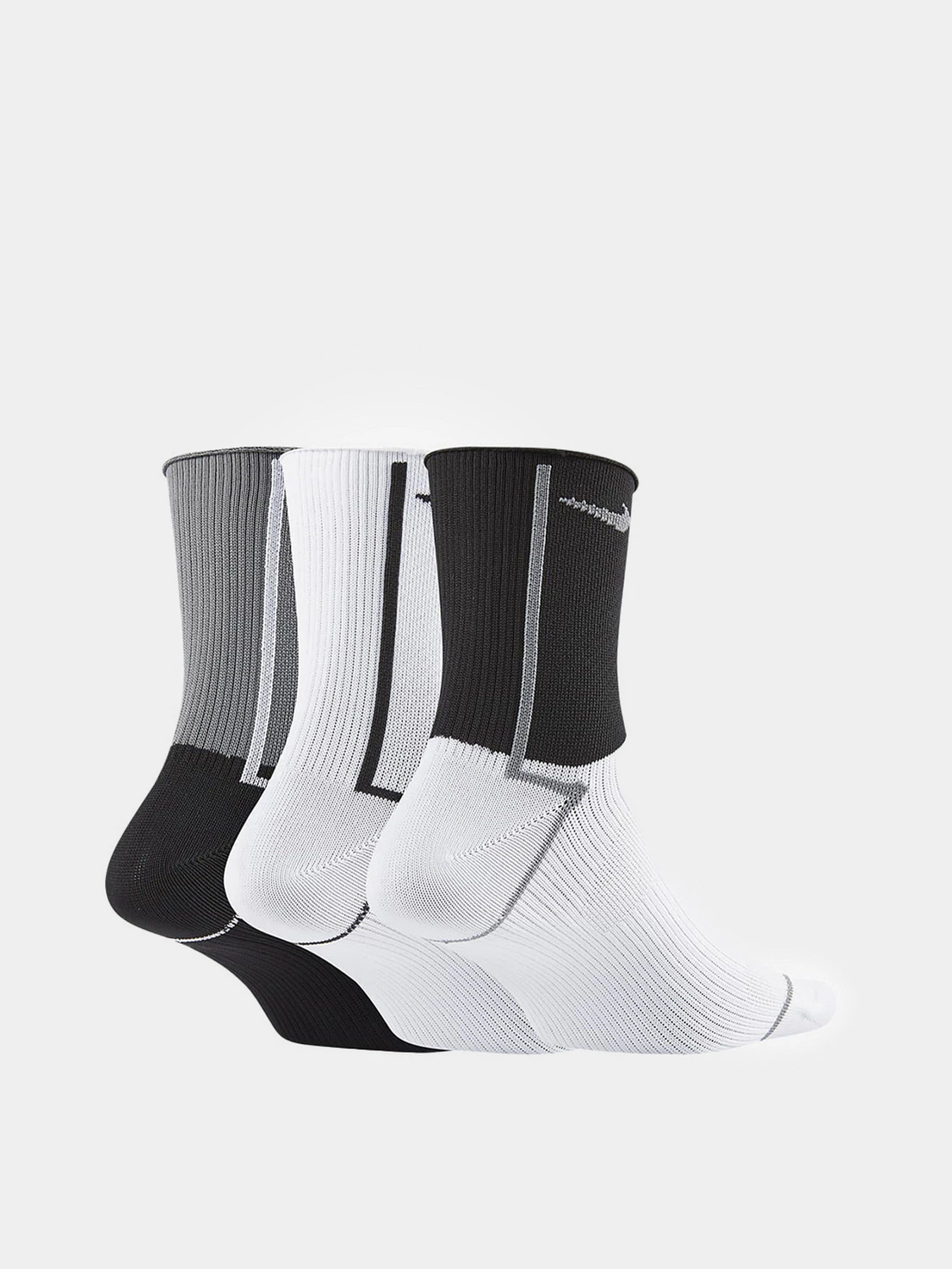 Шкарпетки та гольфи NIKE EVERYDAY PLUS LIGHTWEIGHT модель CK6021-904 Шкарпетки та гольфи NIKE EVERYDAY PLUS LIGHTWEIGHT модель CK6021-904 Фото