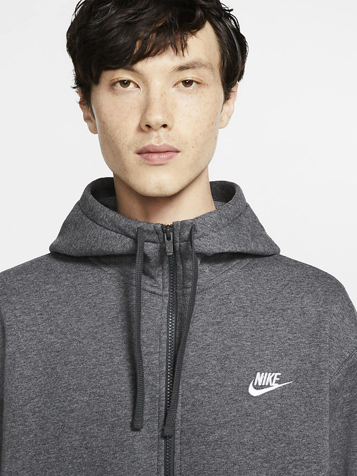 Худі та світшоти NIKE Sportswear Club Fleece модель BV2645-071 Худі та світшоти NIKE Sportswear Club Fleece модель BV2645-071 Фото