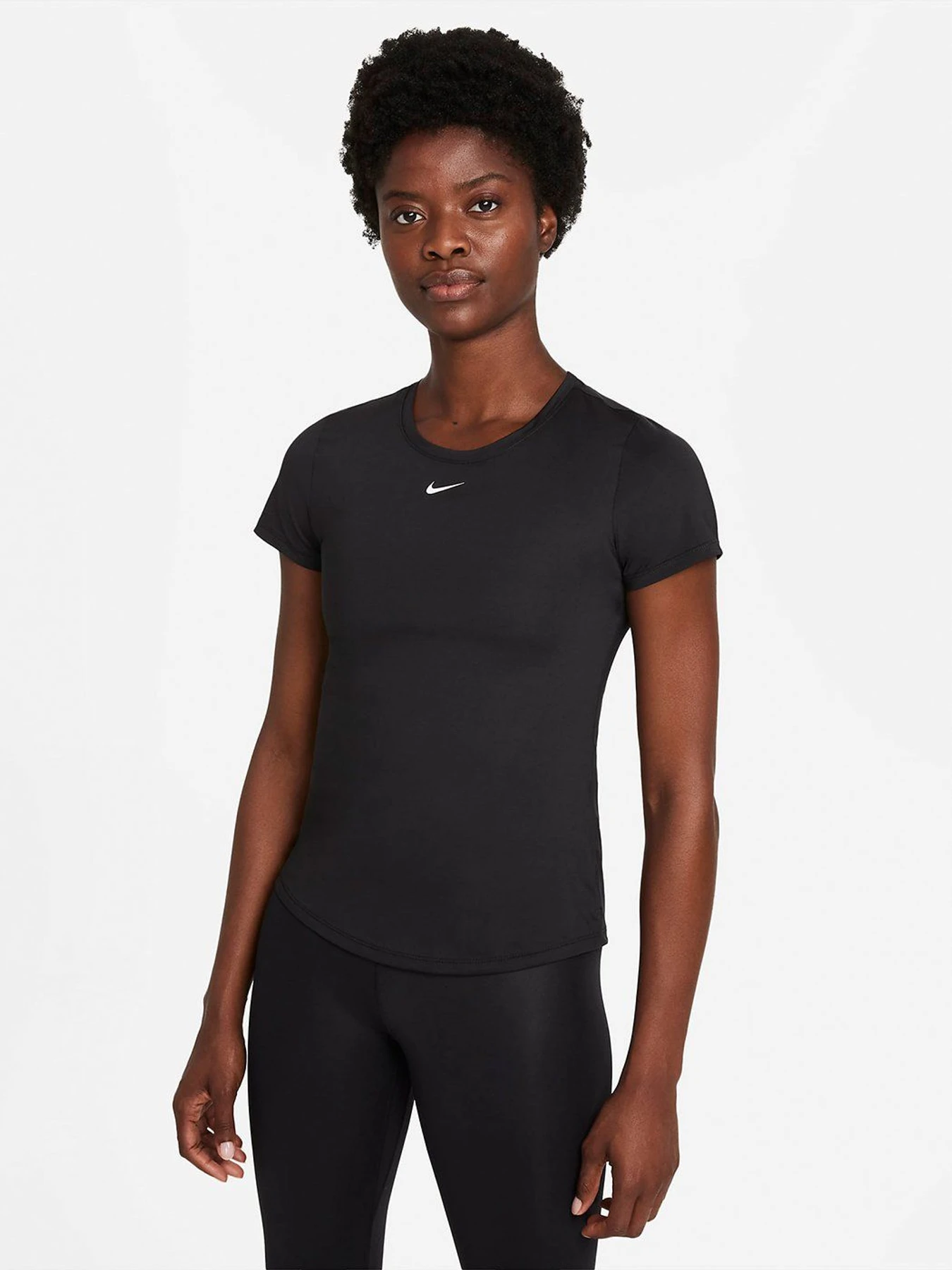 Футболки и поло NIKE Dri-FIT One Slim-Fit модель DD0626-010 Футболки и поло NIKE Dri-FIT One Slim-Fit модель DD0626-010 Фото