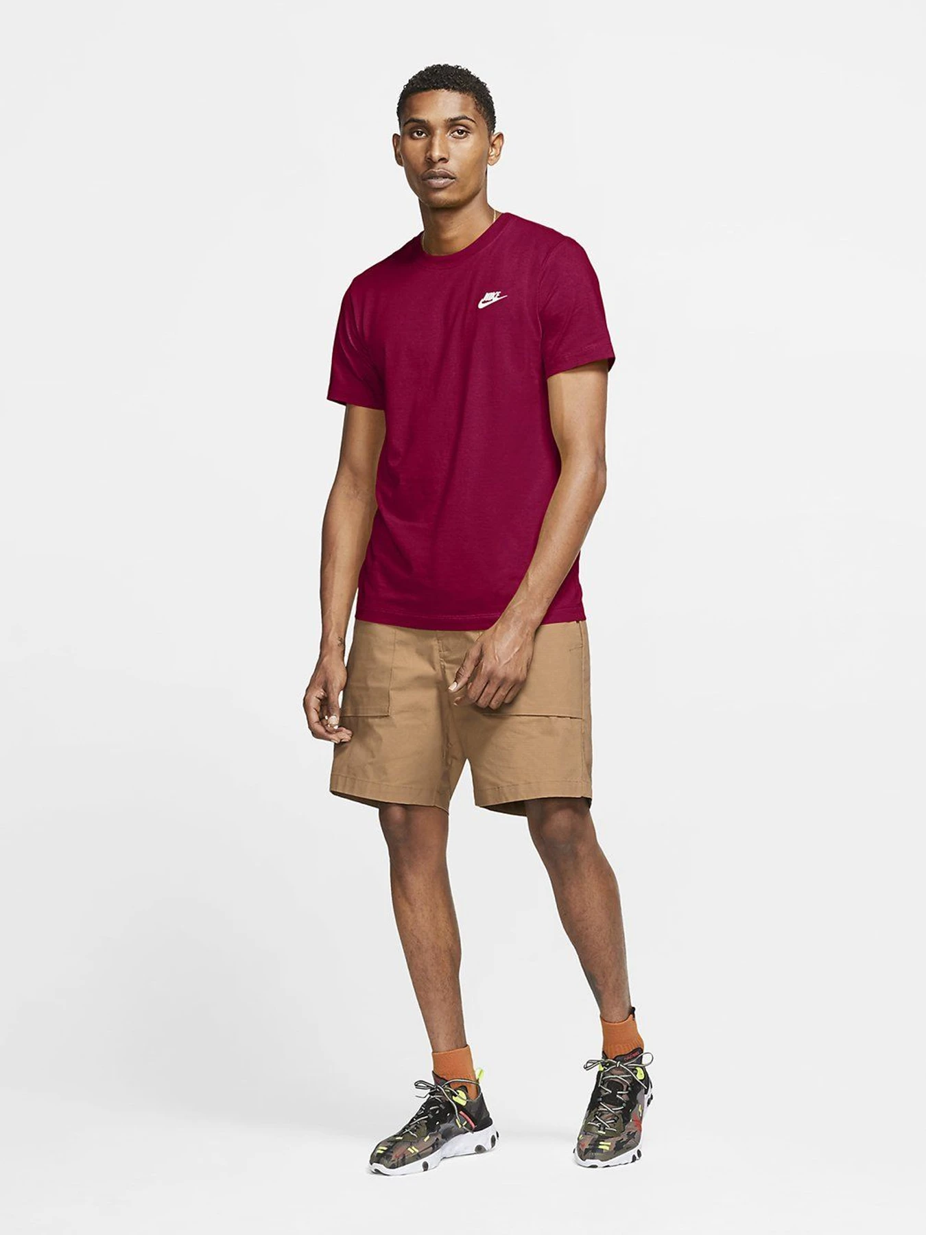 Футболки и поло NIKE Sportswear Club модель AR4997-690 Футболки и поло NIKE Sportswear Club модель AR4997-690 Фото