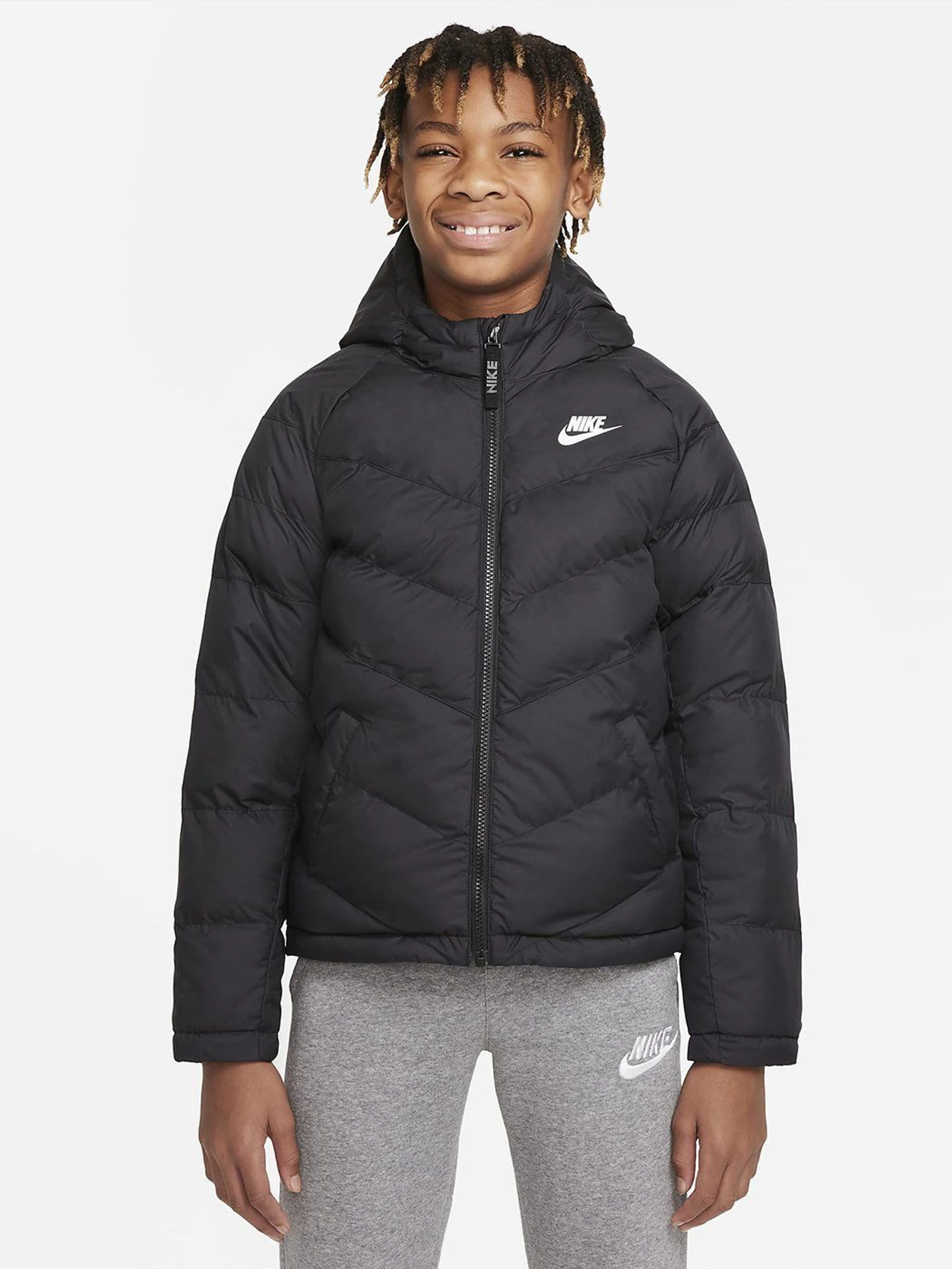 Куртки и дубленки NIKE Sportswear модель CU9157-010 Куртки и дубленки NIKE Sportswear модель CU9157-010 Фото