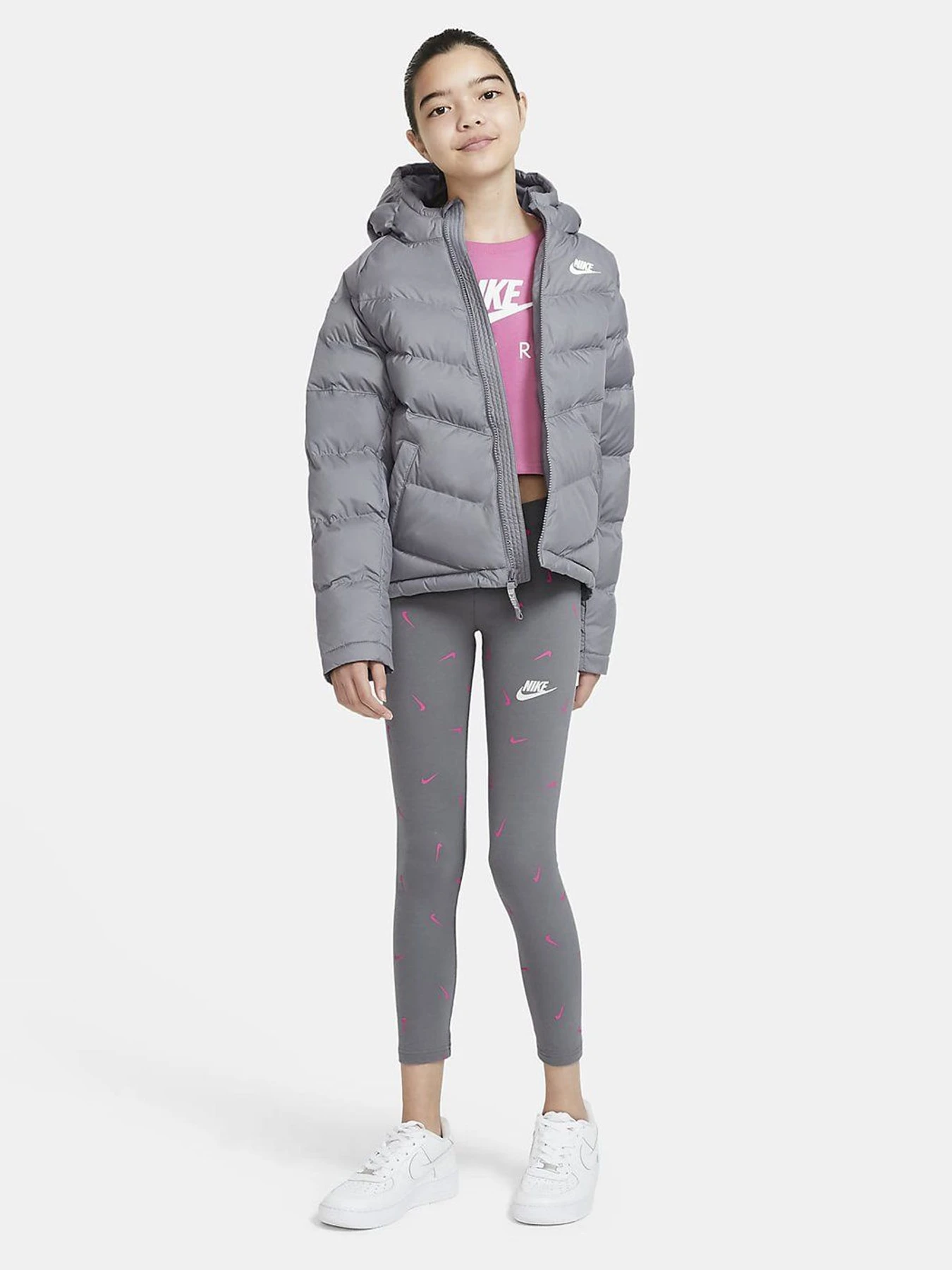 Куртки и дубленки NIKE Sportswear модель CU9157-084 Куртки и дубленки NIKE Sportswear модель CU9157-084 Фото