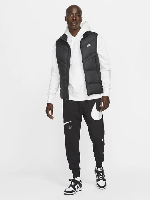 Куртки и дубленки NIKE M NSW SF WINDRUNNER VEST модель DD6817-010 Фото