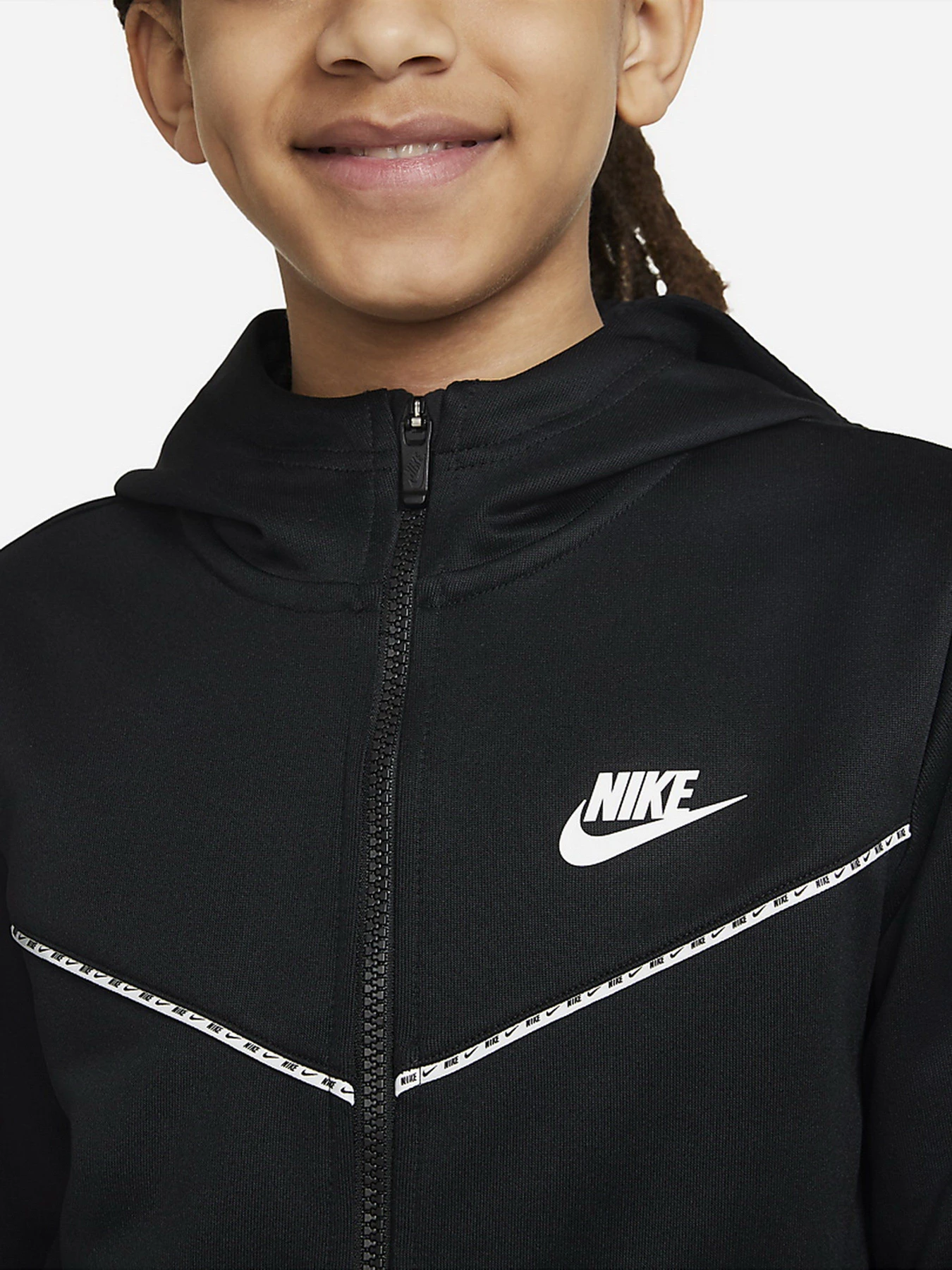 Худи и свитшоты NIKE Sportswear модель DD4006-010 Худи и свитшоты NIKE Sportswear модель DD4006-010 Фото