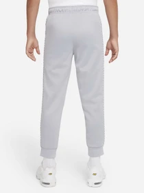 Брюки NIKE Nike B Nsw Repeat Pk Jggr модель DD4008-012 Фото