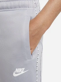 Брюки NIKE Nike B Nsw Repeat Pk Jggr модель DD4008-012 Фото
