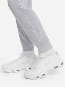 Брюки NIKE Nike B Nsw Repeat Pk Jggr модель DD4008-012 Фото