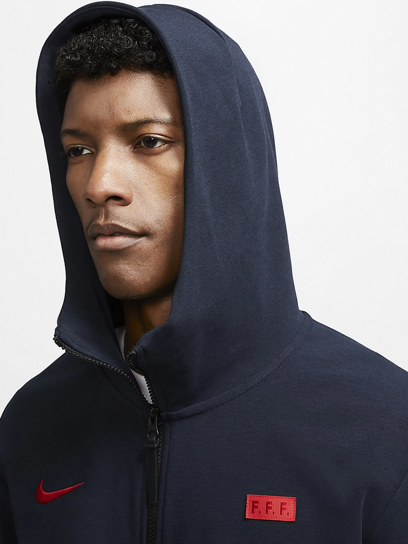 Худі та світшоти NIKE FFF Tech Pack модель CI8379-475 Фото