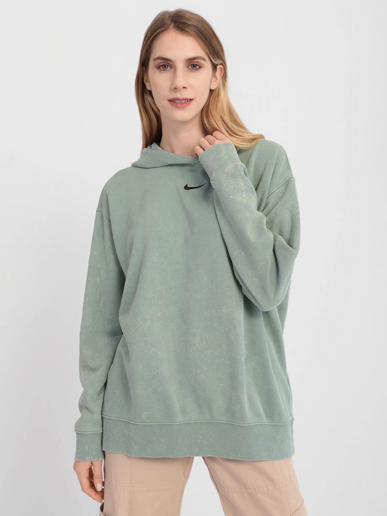 Худи и свитшоты NIKE Sportswear Essential модель DD5640-357 Худи и свитшоты NIKE Sportswear Essential модель DD5640-357 Фото