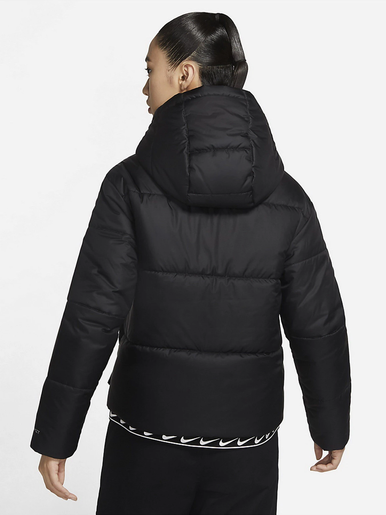 Куртки и дубленки NIKE Sportswear Therma-FIT Repel модель DJ6997-010 Куртки и дубленки NIKE Sportswear Therma-FIT Repel модель DJ6997-010 Фото