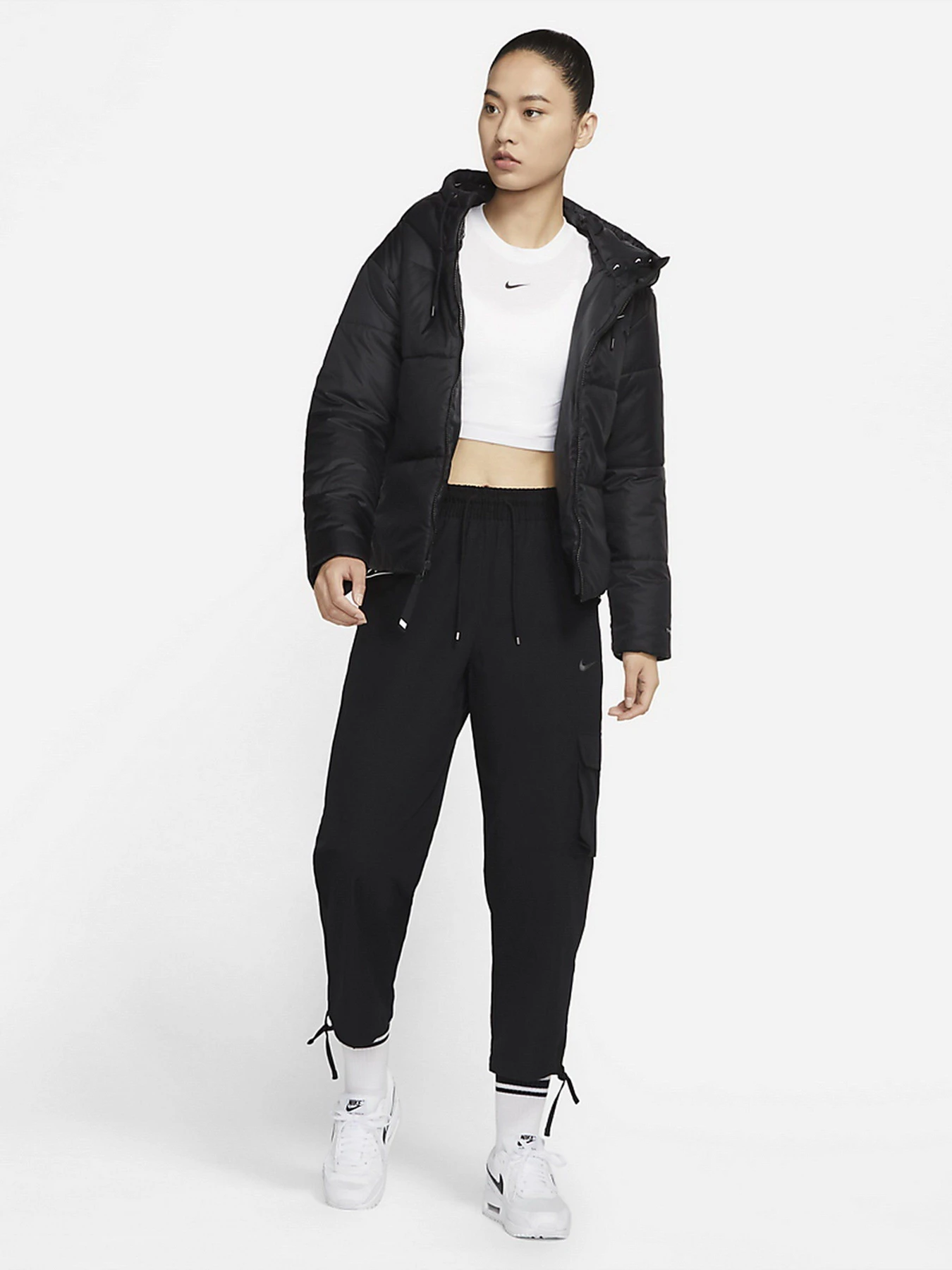 Куртки и дубленки NIKE Sportswear Therma-FIT Repel модель DJ6997-010 Куртки и дубленки NIKE Sportswear Therma-FIT Repel модель DJ6997-010 Фото