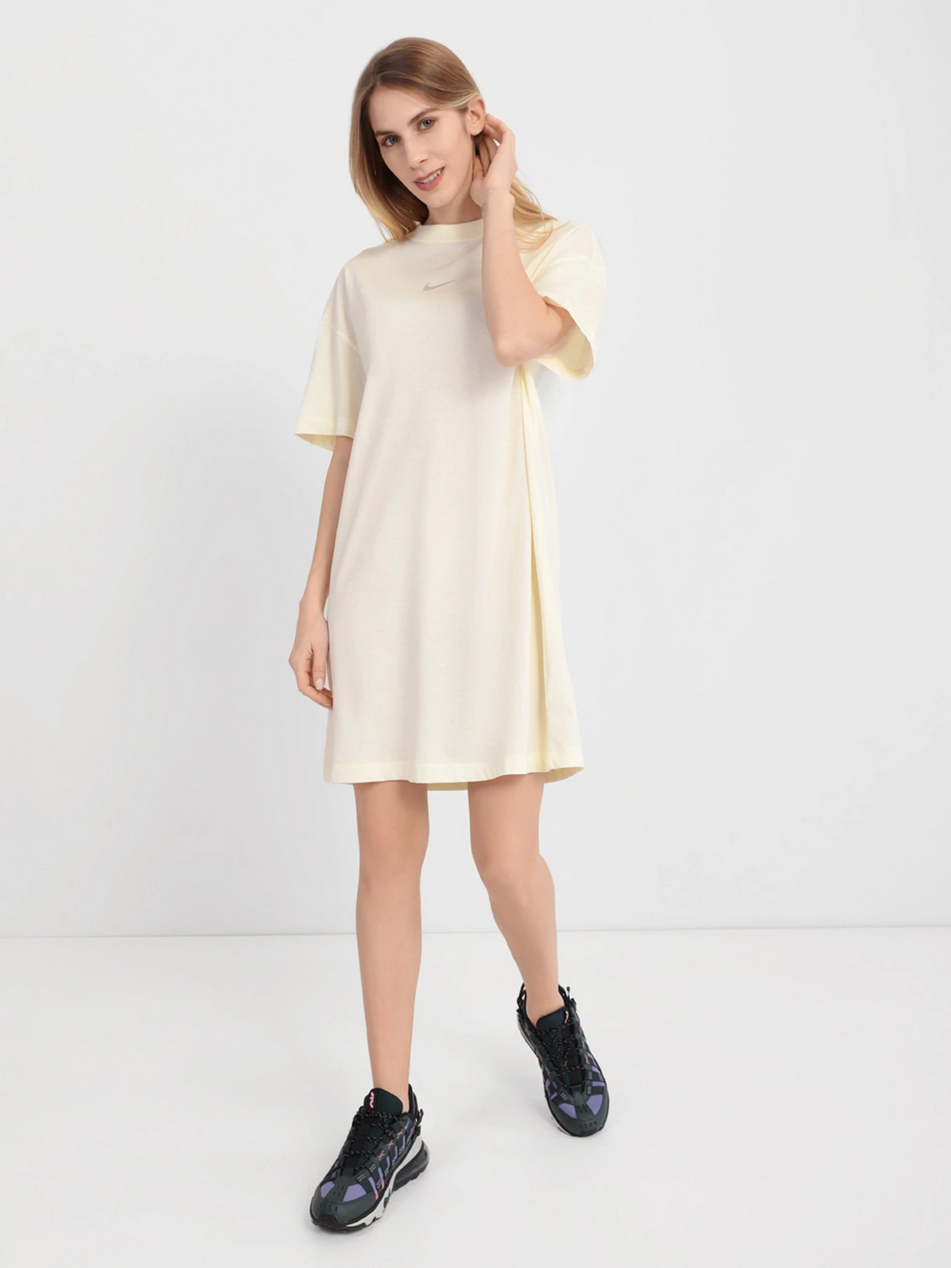Платья NIKE Sportswear T-Shirt Dress модель DM4664-715 Платья NIKE Sportswear T-Shirt Dress модель DM4664-715 Фото