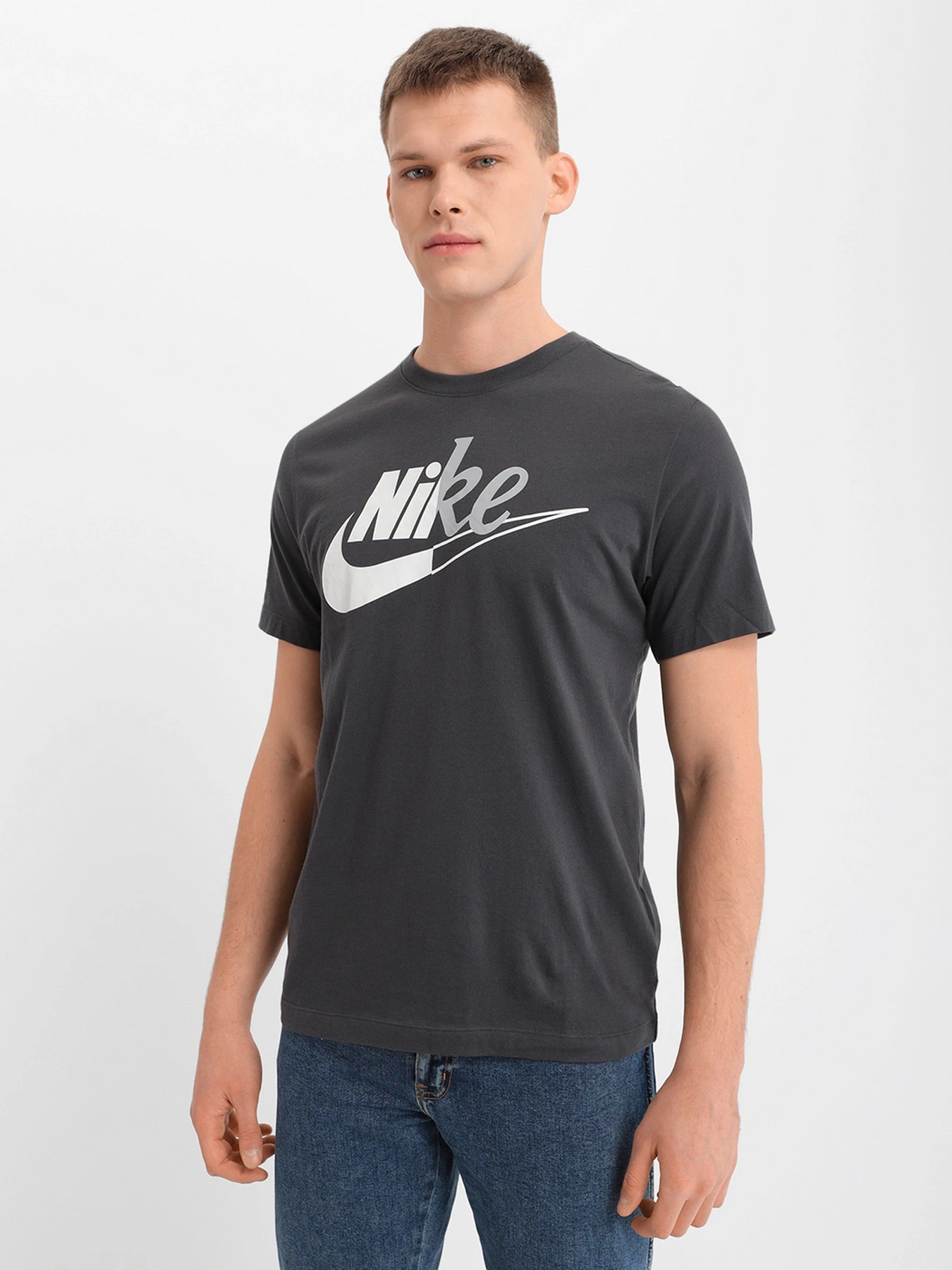 Футболки и поло NIKE Reverse модель DD3468-060 Футболки и поло NIKE Reverse модель DD3468-060 Фото