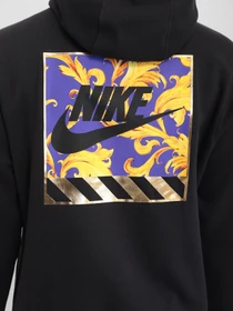 Худі та світшоти NIKE Sportswear модель DM2276-010 Фото