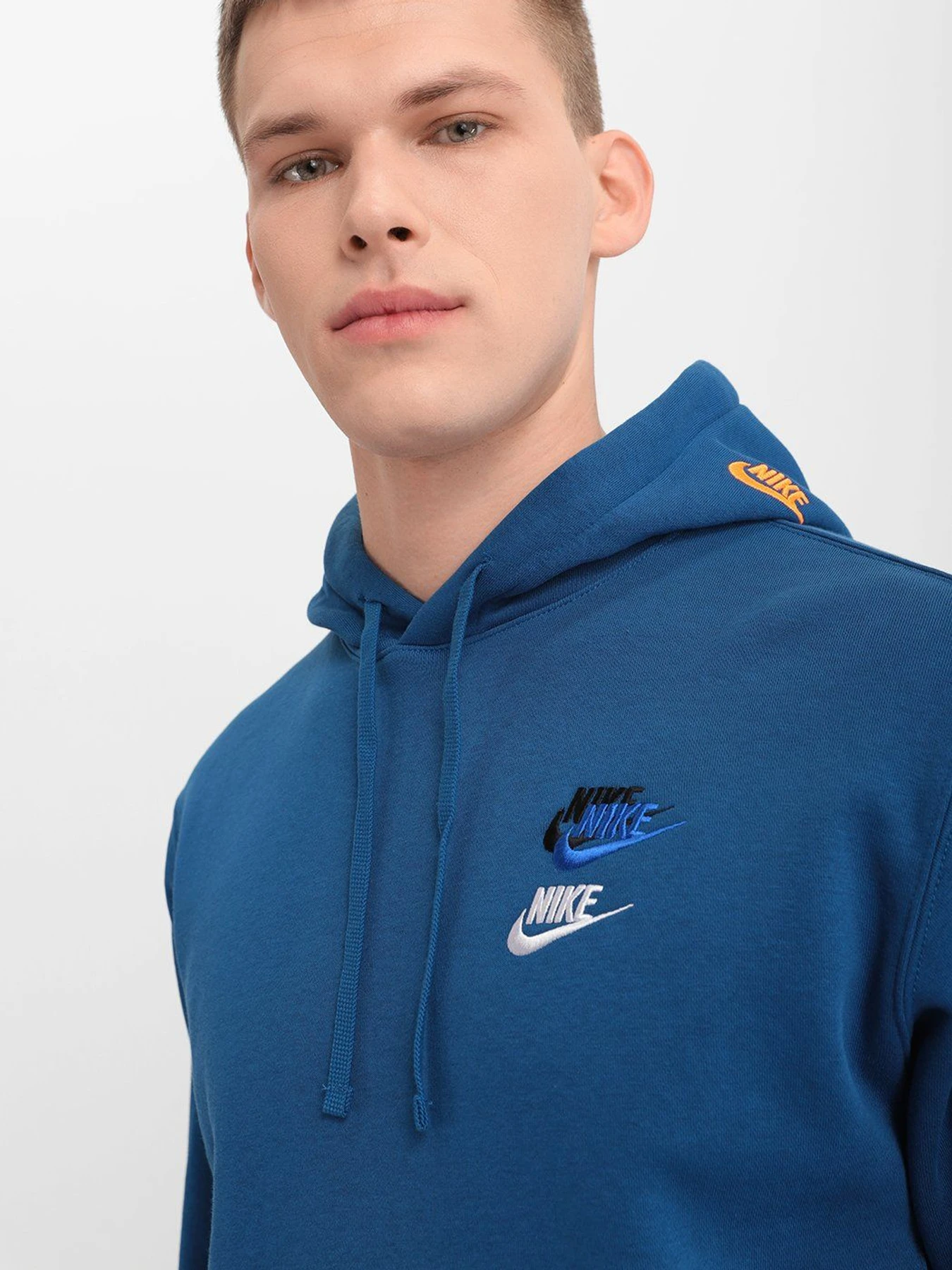 Худи и свитшоты NIKE Sportswear Sport Essentials+ модель DM8882-476 Фото