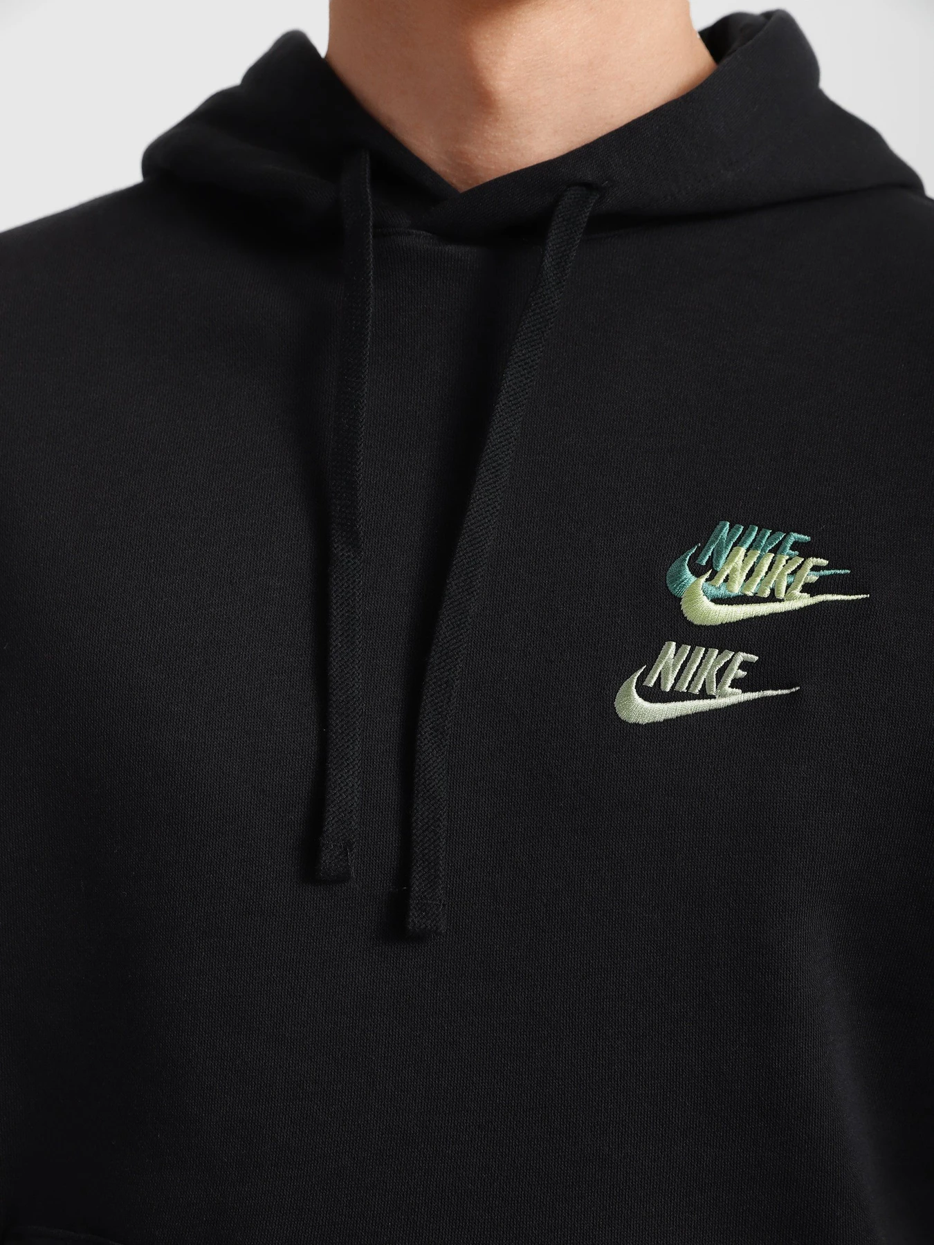 Худи и свитшоты NIKE NSW Sport Essentials+ модель DM8882-010 Худи и свитшоты NIKE NSW Sport Essentials+ модель DM8882-010 Фото