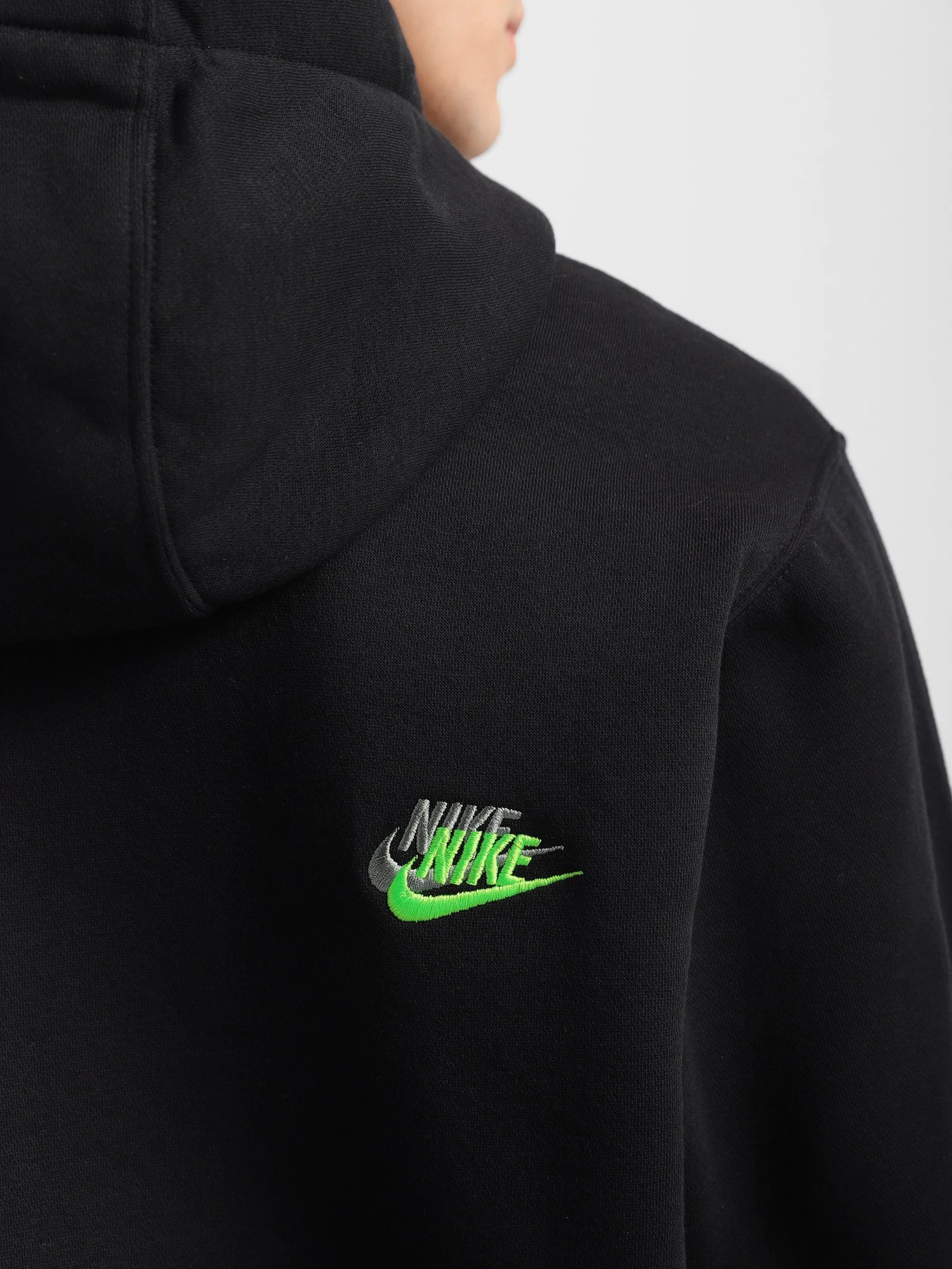 Худи и свитшоты NIKE NSW Sport Essentials+ модель DM8882-010 Худи и свитшоты NIKE NSW Sport Essentials+ модель DM8882-010 Фото