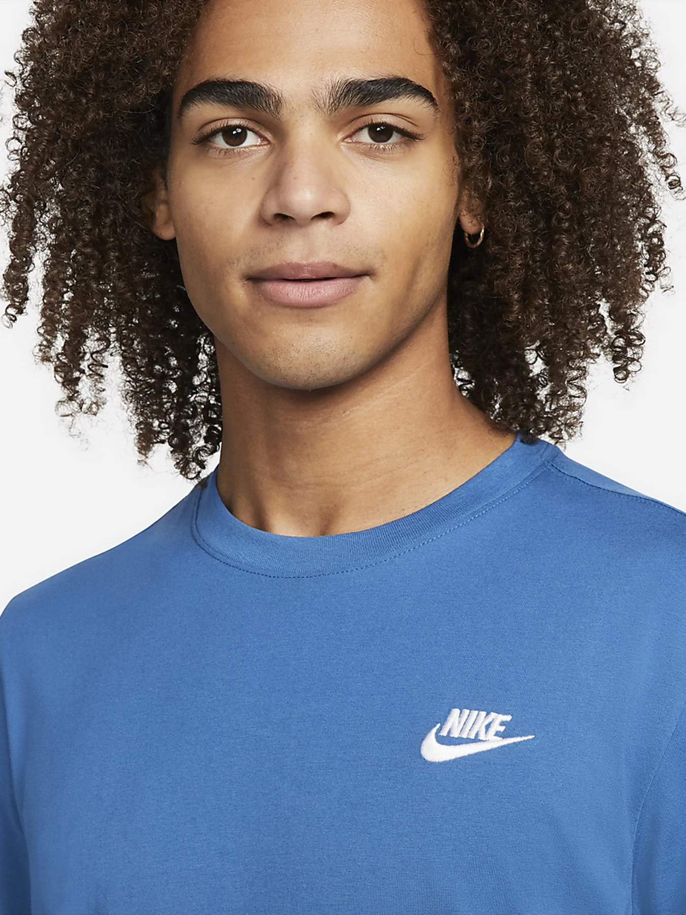 Футболки и поло NIKE Sportswear Club модель AR4997-407 Футболки и поло NIKE Sportswear Club модель AR4997-407 Фото