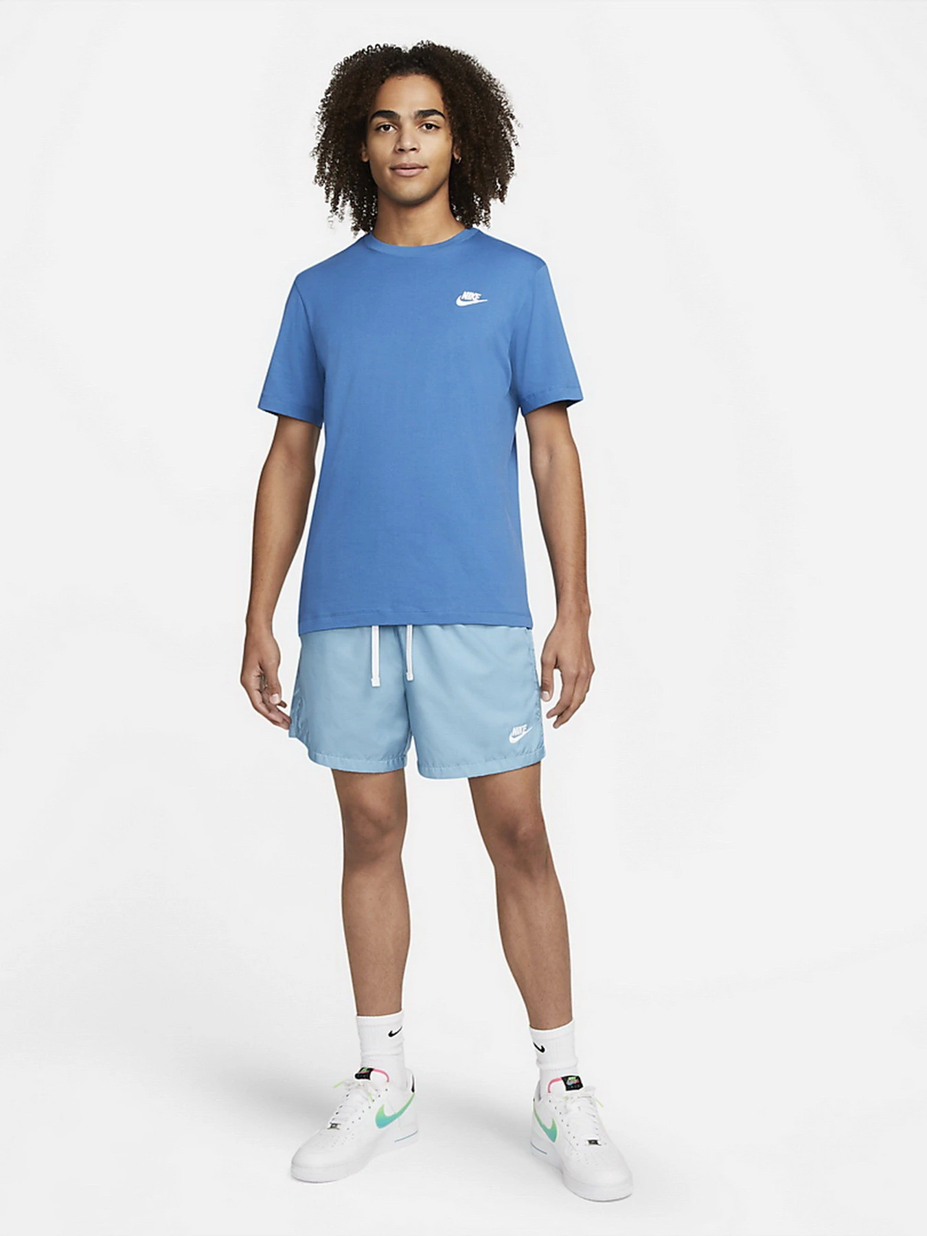 Футболки и поло NIKE Sportswear Club модель AR4997-407 Футболки и поло NIKE Sportswear Club модель AR4997-407 Фото