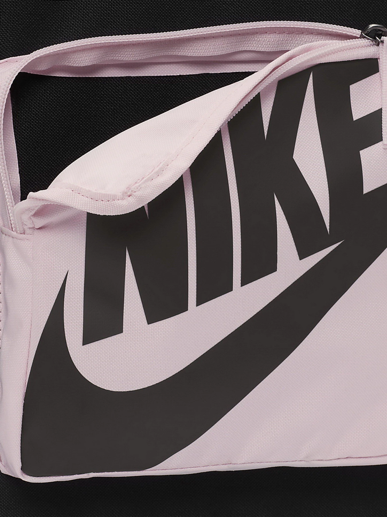 Рюкзаки NIKE Classic модель BA5928-016 Рюкзаки NIKE Classic модель BA5928-016 Фото