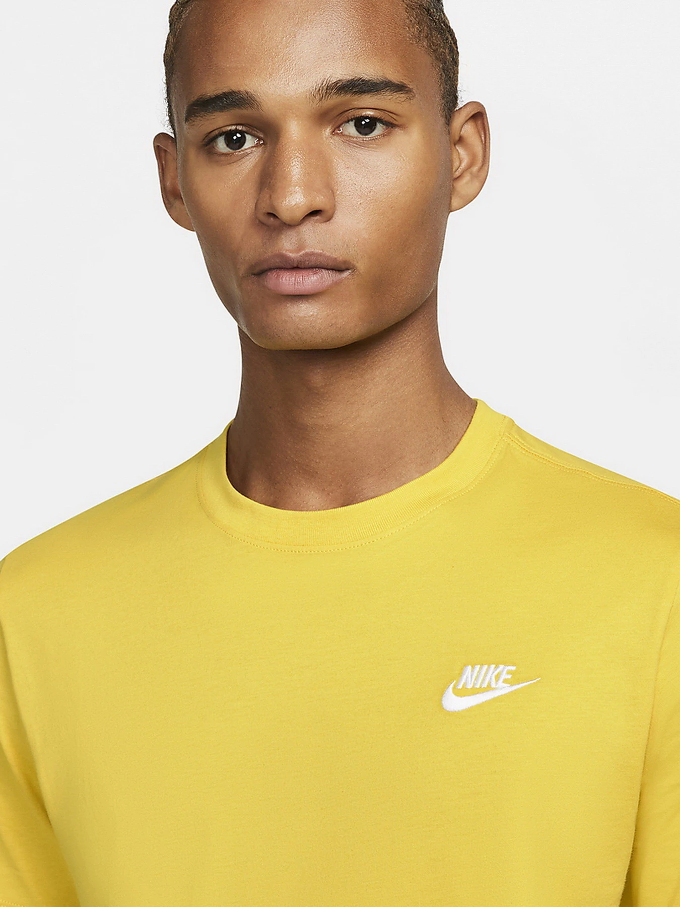 Футболки и поло NIKE Sportswear Club модель AR4997-709 Футболки и поло NIKE Sportswear Club модель AR4997-709 Фото