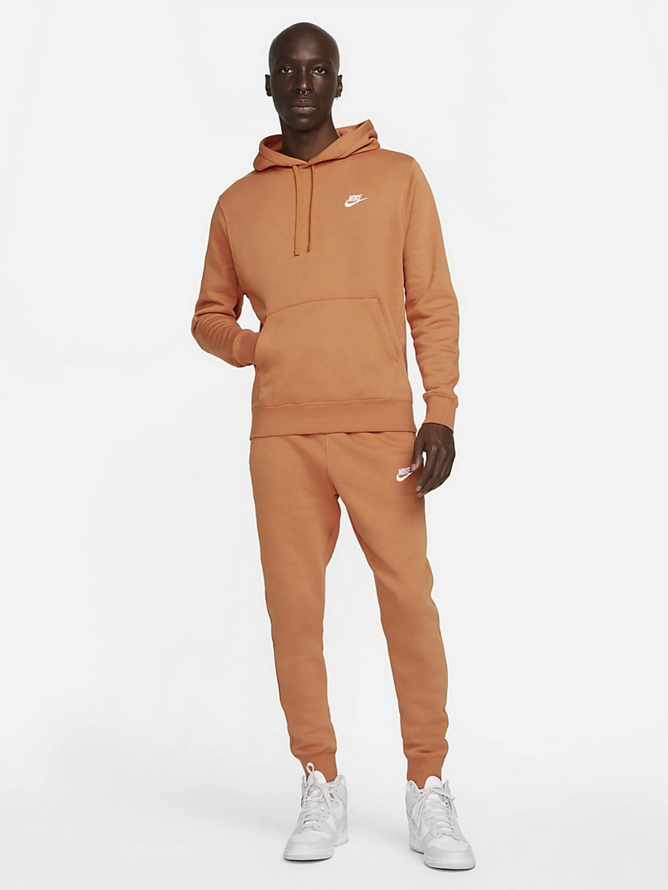 Худі та світшоти NIKE NSW Club модель BV2654-808 Худі та світшоти NIKE NSW Club модель BV2654-808 Фото