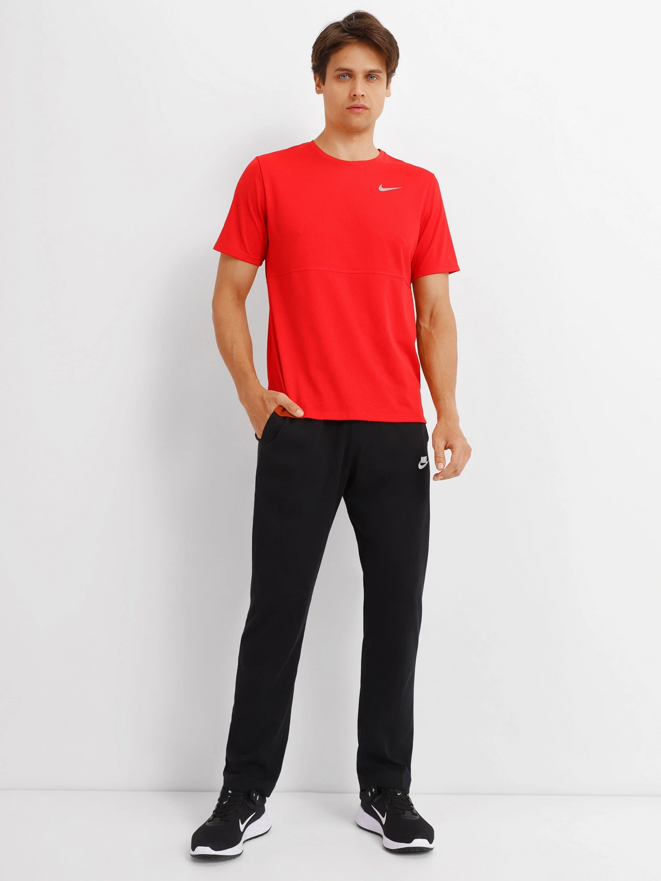 Штани NIKE Sportswear Club Oh Jsy модель BV2766-010 Штани NIKE Sportswear Club Oh Jsy модель BV2766-010 Фото