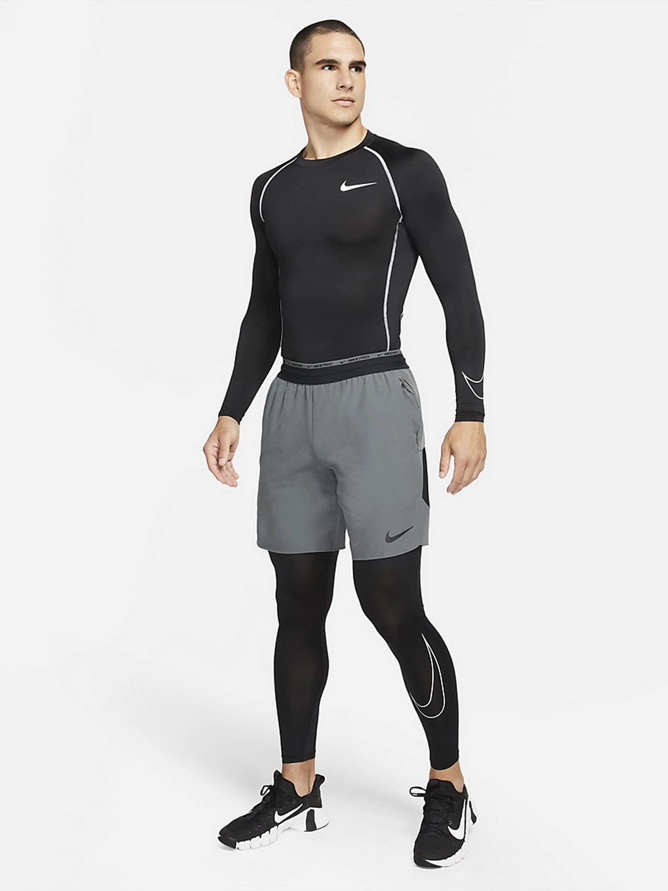 Брюки NIKE Pro Dri-FIT модель DD1913-010 Фото