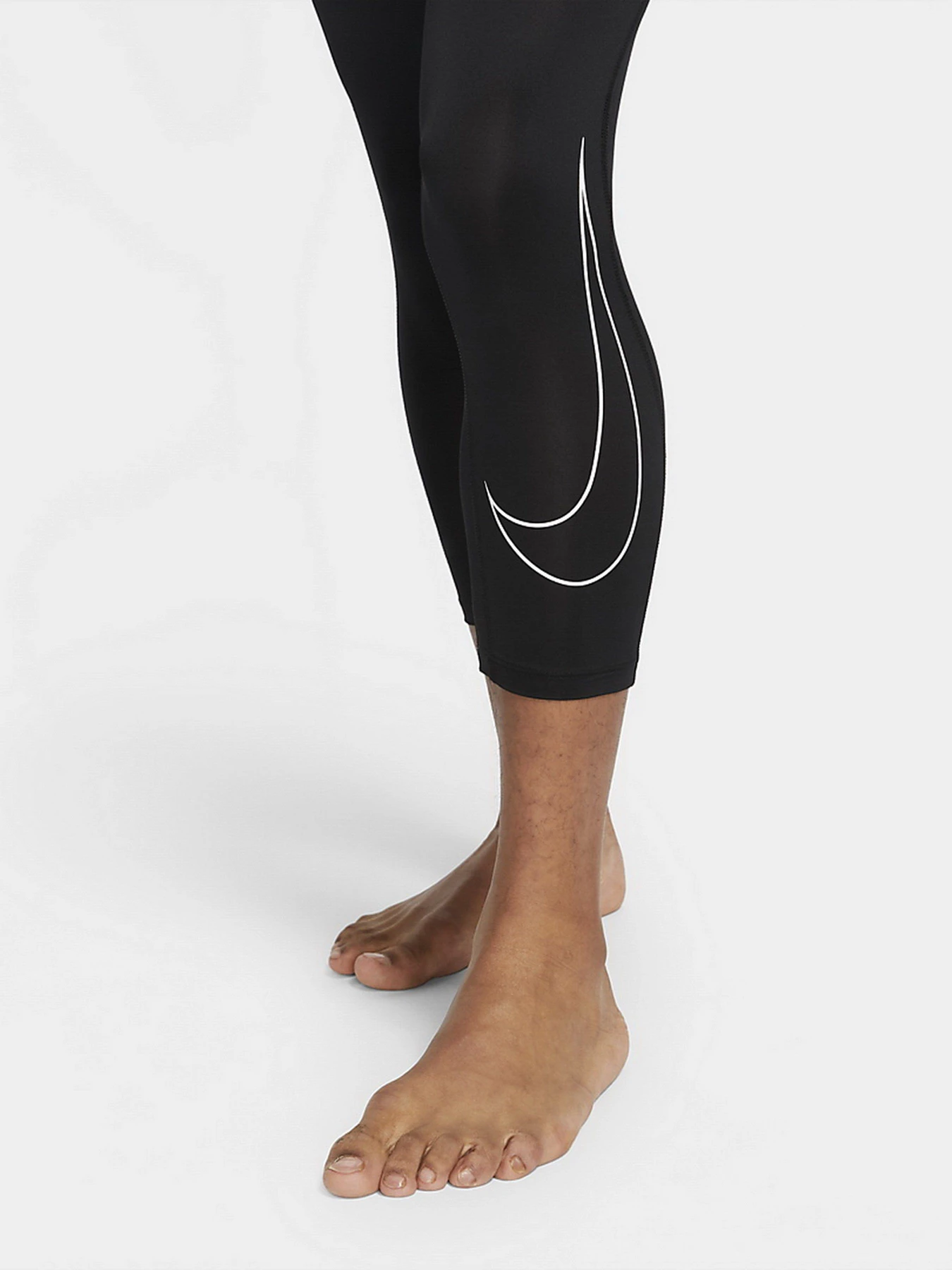 Брюки NIKE Pro Dri-FIT 3/4 модель DD1919-010 Фото