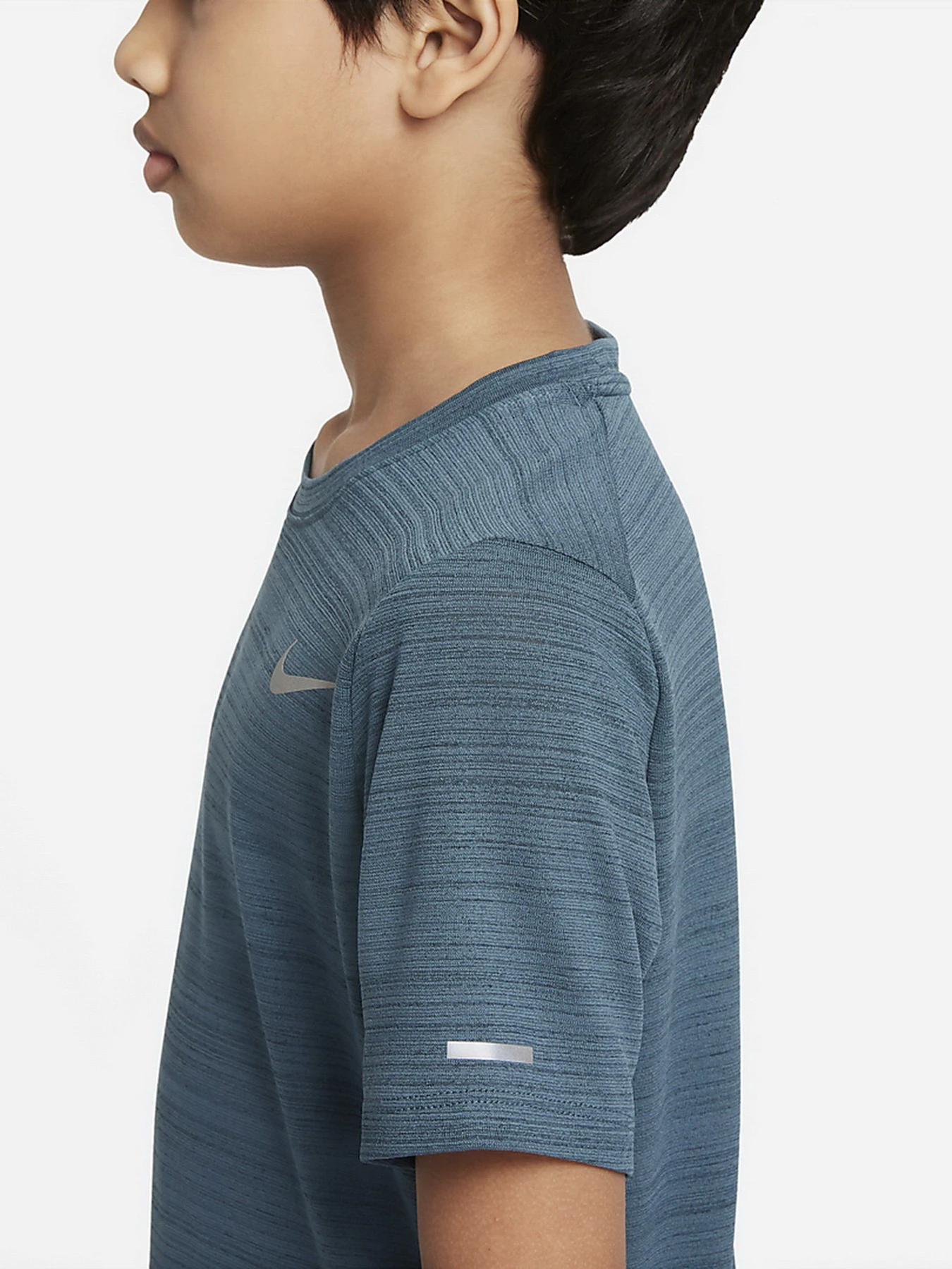 Футболки и поло NIKE Dri-FIT Miler модель DD3055-058 Фото