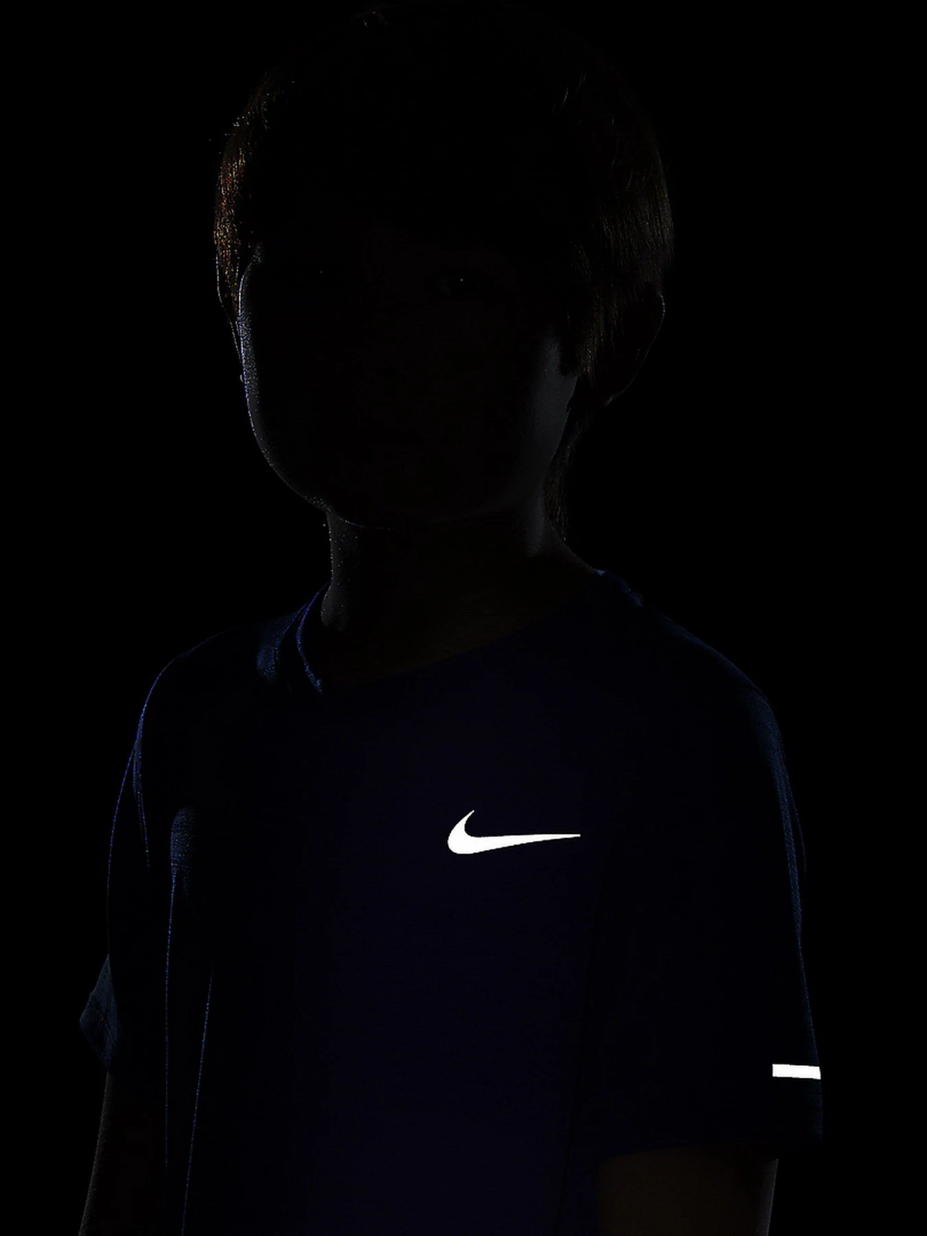Футболки и поло NIKE Dri-FIT Miler модель DD3055-480 Футболки и поло NIKE Dri-FIT Miler модель DD3055-480 Фото
