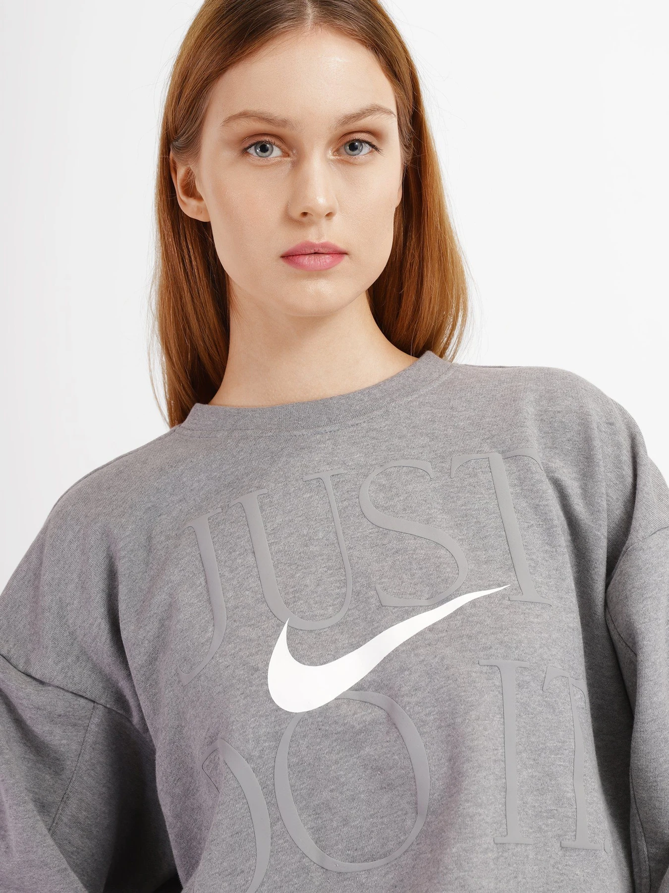 Худи и свитшоты NIKE Dri-FIT Get Fit Training Crew модель DD6130-091 Фото