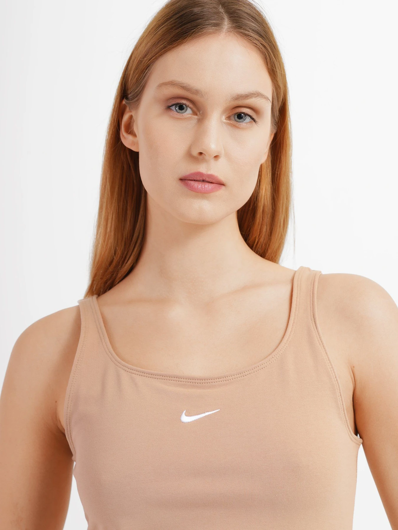 Футболки и поло NIKE Sportswear Essential Cami модель DH1345-200 Футболки и поло NIKE Sportswear Essential Cami модель DH1345-200 Фото