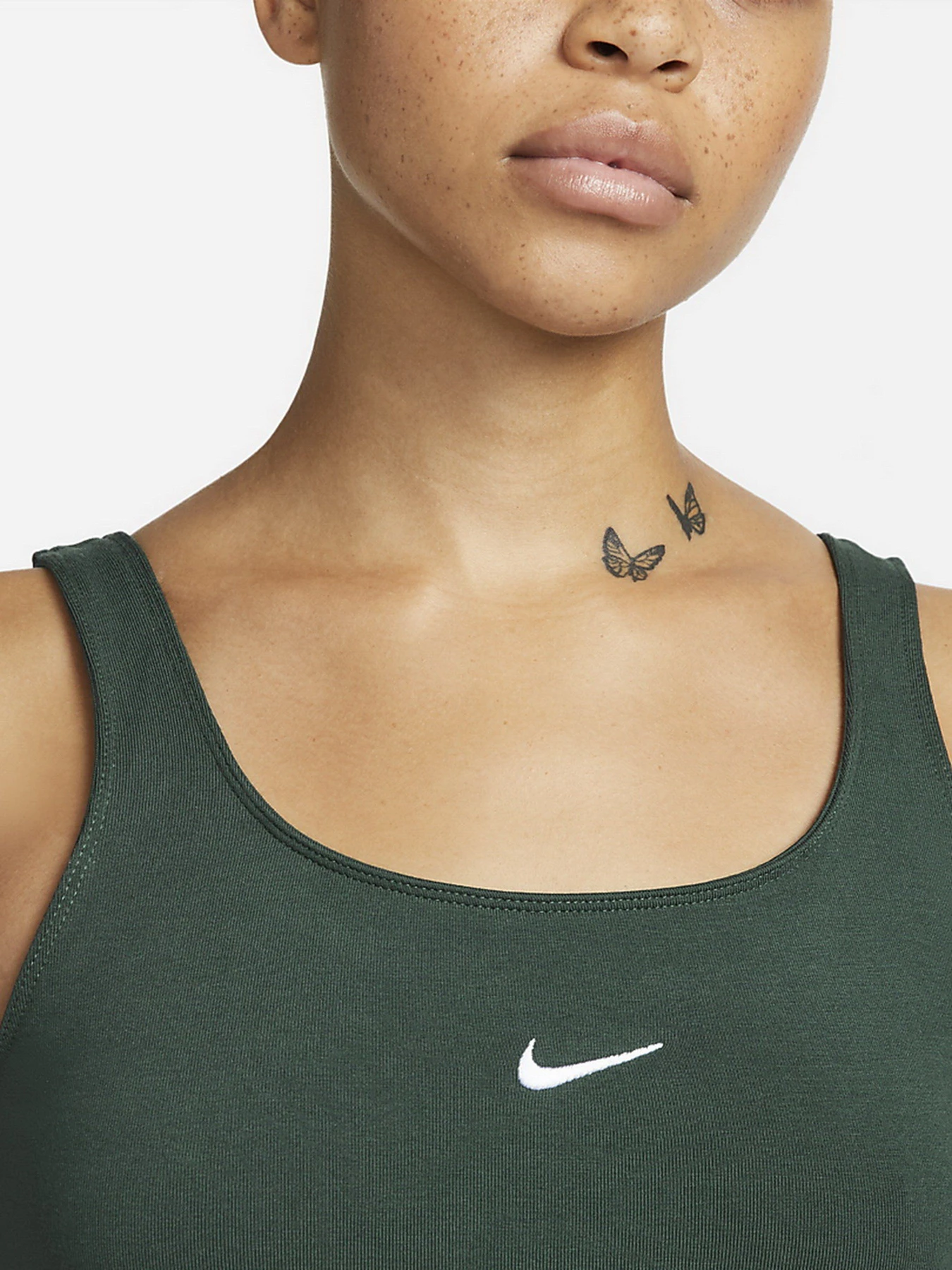 Футболки и поло NIKE Sportswear Essential Cami модель DH1345-397 Футболки и поло NIKE Sportswear Essential Cami модель DH1345-397 Фото