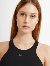 Футболки и поло NIKE Yoga Dri-FIT Swoosh модель DM0660-010 Фото