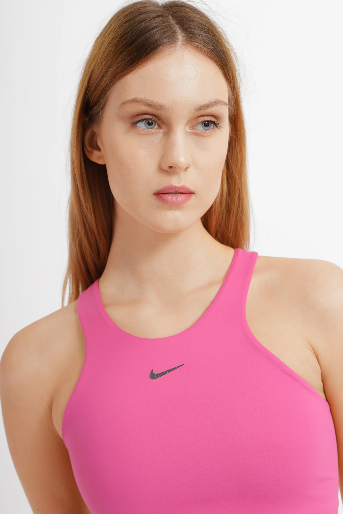 Футболки и поло NIKE Yoga Dri-FIT Swoosh модель DM0660-665 Футболки и поло NIKE Yoga Dri-FIT Swoosh модель DM0660-665 Фото