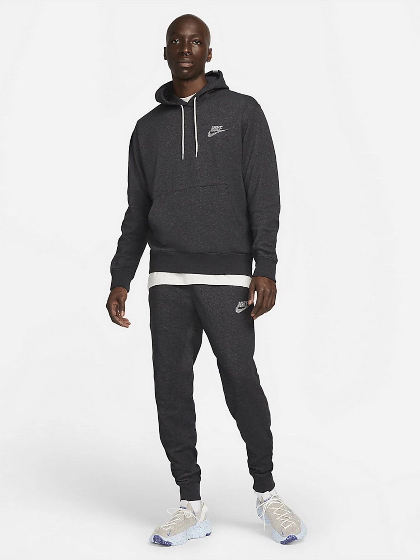 Худи и свитшоты NIKE Sportswear модель DM5624-010 Худи и свитшоты NIKE Sportswear модель DM5624-010 Фото