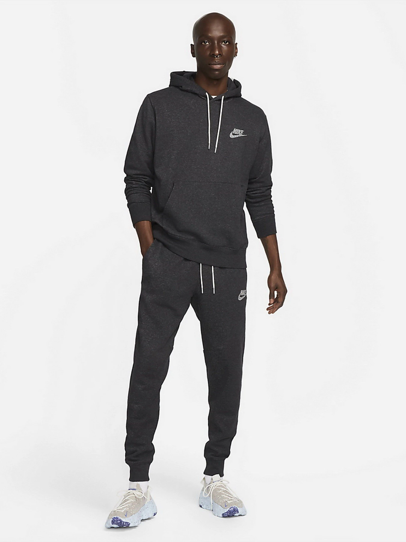 Брюки NIKE Sportswear Men's Fleece Joggers модель DM5626-010 Брюки NIKE Sportswear Men's Fleece Joggers модель DM5626-010 Фото