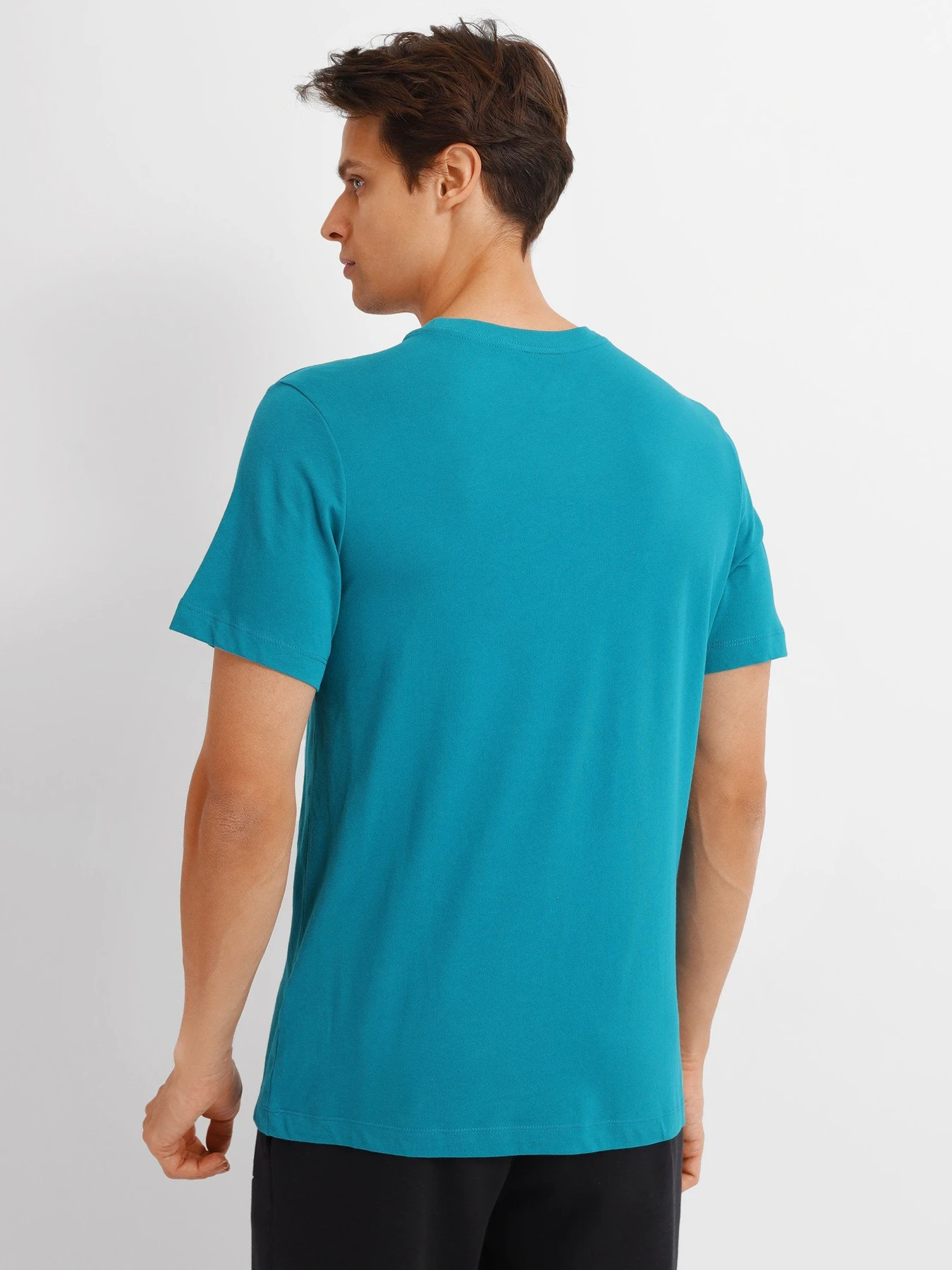 Футболки і поло NIKE Dri-FIT Sport Clash модель DM5662-367 Футболки і поло NIKE Dri-FIT Sport Clash модель DM5662-367 Фото