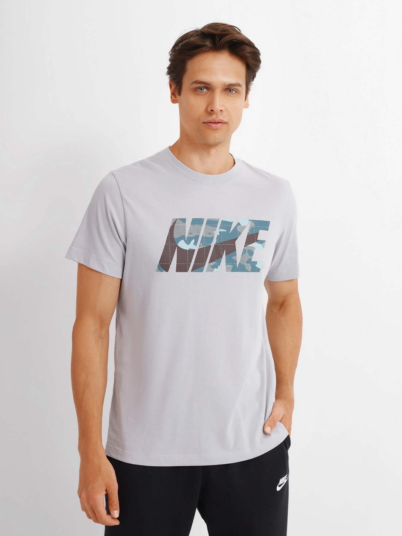 Футболки і поло NIKE Dri-fit модель DM5669-077 Футболки і поло NIKE Dri-fit модель DM5669-077 Фото