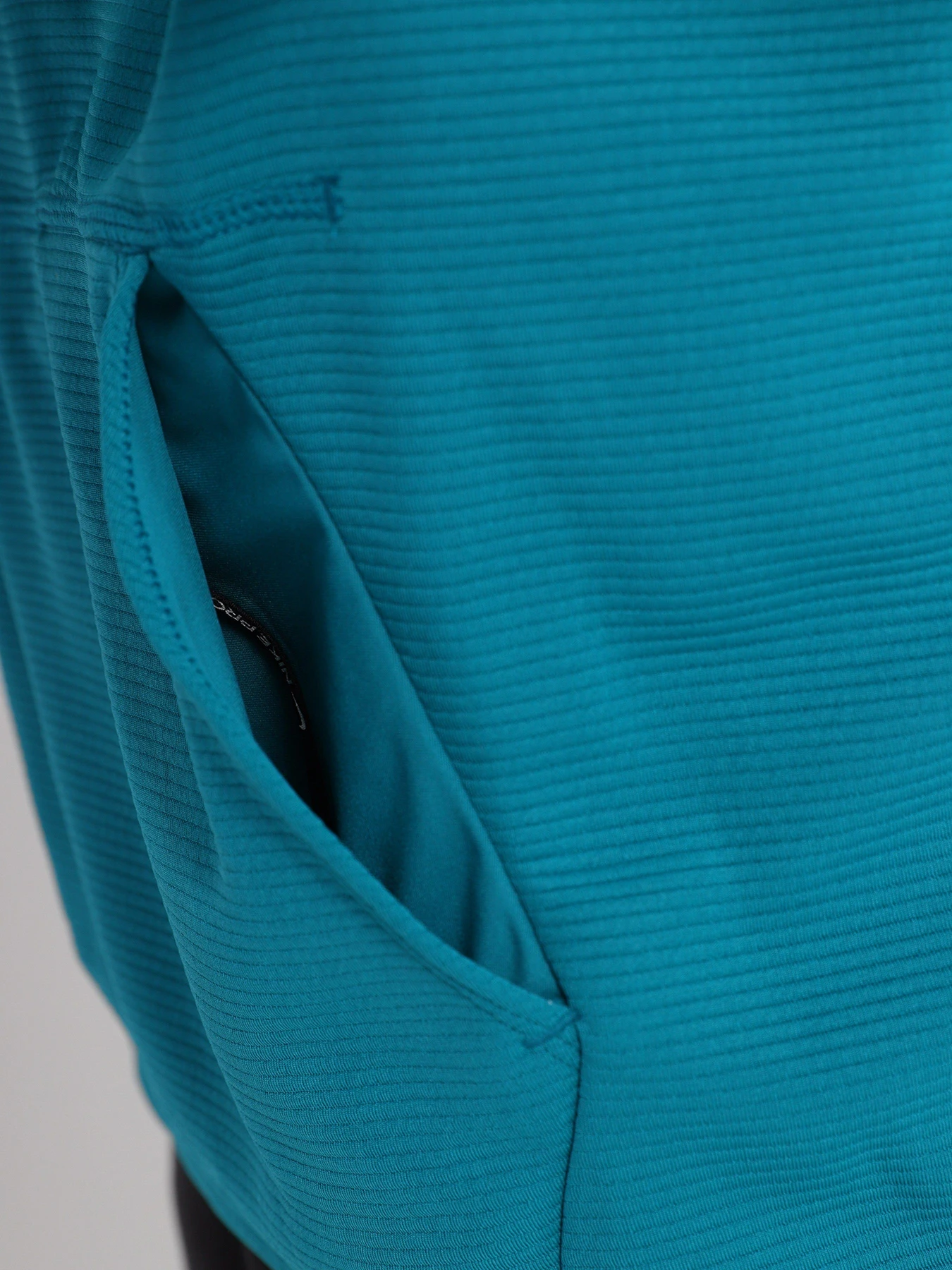 Худи и свитшоты NIKE Pro модель DM5889-367 Худи и свитшоты NIKE Pro модель DM5889-367 Фото