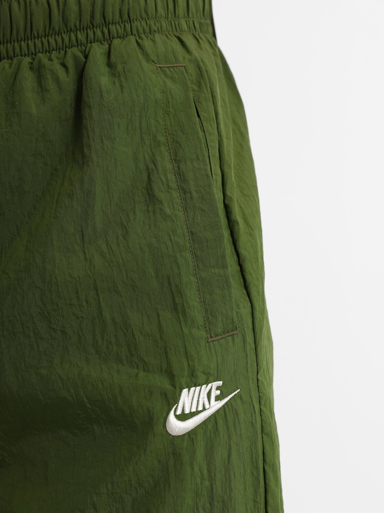 Костюмы NIKE Sportswear Sport Essentials модель DM6848-326 Костюмы NIKE Sportswear Sport Essentials модель DM6848-326 Фото