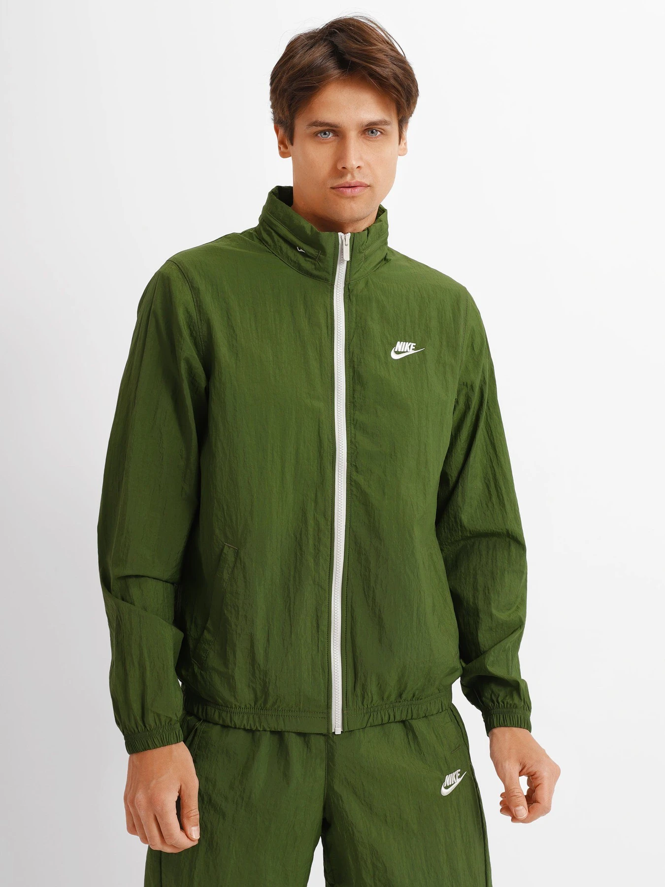Костюмы NIKE Sportswear Sport Essentials модель DM6848-326 Костюмы NIKE Sportswear Sport Essentials модель DM6848-326 Фото