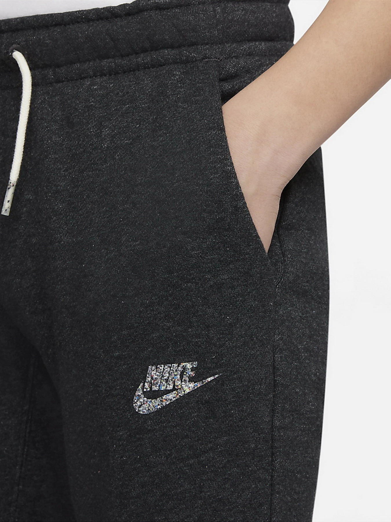 Штани NIKE Sportswear модель DM8108-010 Штани NIKE Sportswear модель DM8108-010 Фото