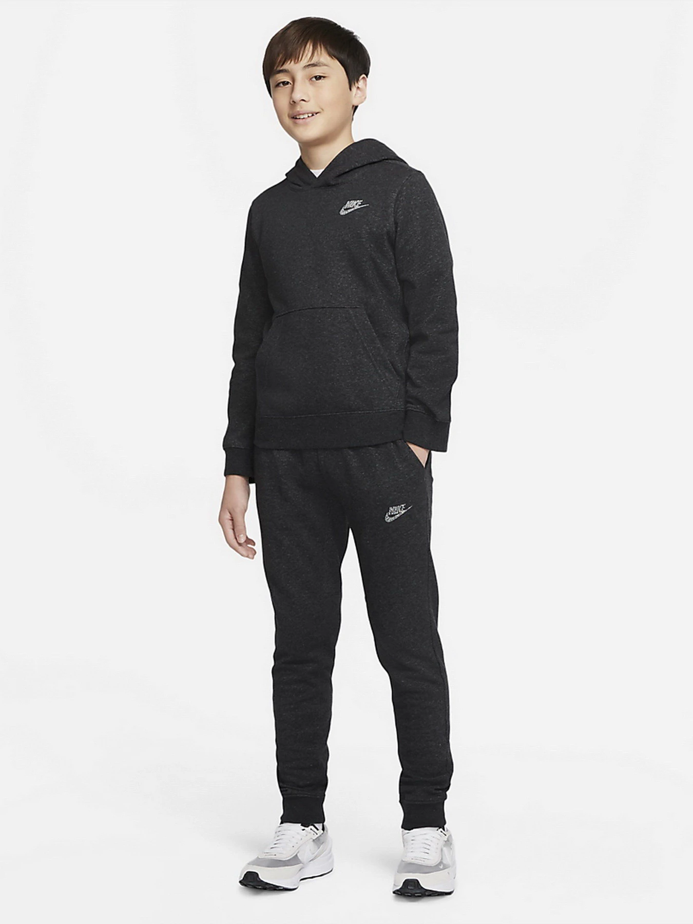 Штани NIKE Sportswear модель DM8108-010 Штани NIKE Sportswear модель DM8108-010 Фото