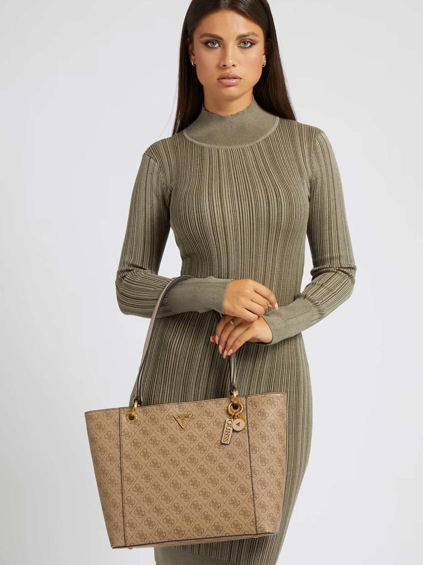 Сумки GUESS модель HWBB78.79230;LTE Сумки GUESS модель HWBB78.79230;LTE Фото