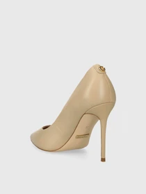 Туфли и лоферы GUESS Sabalia модель FL7SBA.LEA08;NUDE Фото
